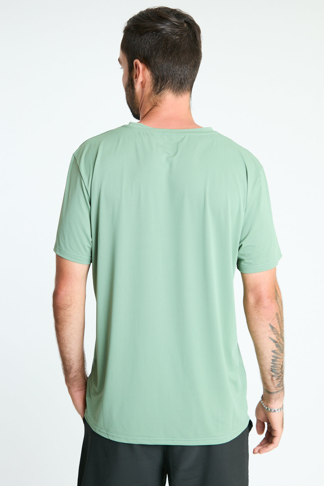 POLERA DEPORTIVA HOMBRE VERDE